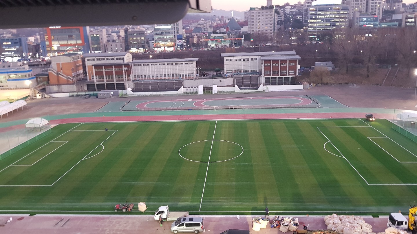 반포종합운동장 축구장 / 22년 9월 / 평일(무료) 06시~08시