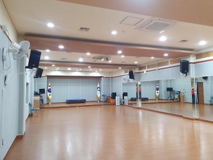 능동주민센터 3층 대강당 사진