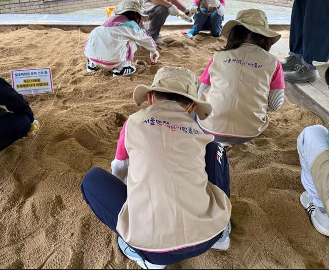 [서울백제어린이박물관] 초등 2~3학년 학급 대상 <어린이백제연구소> "땅속 백제 보물찾기 대작전!" 