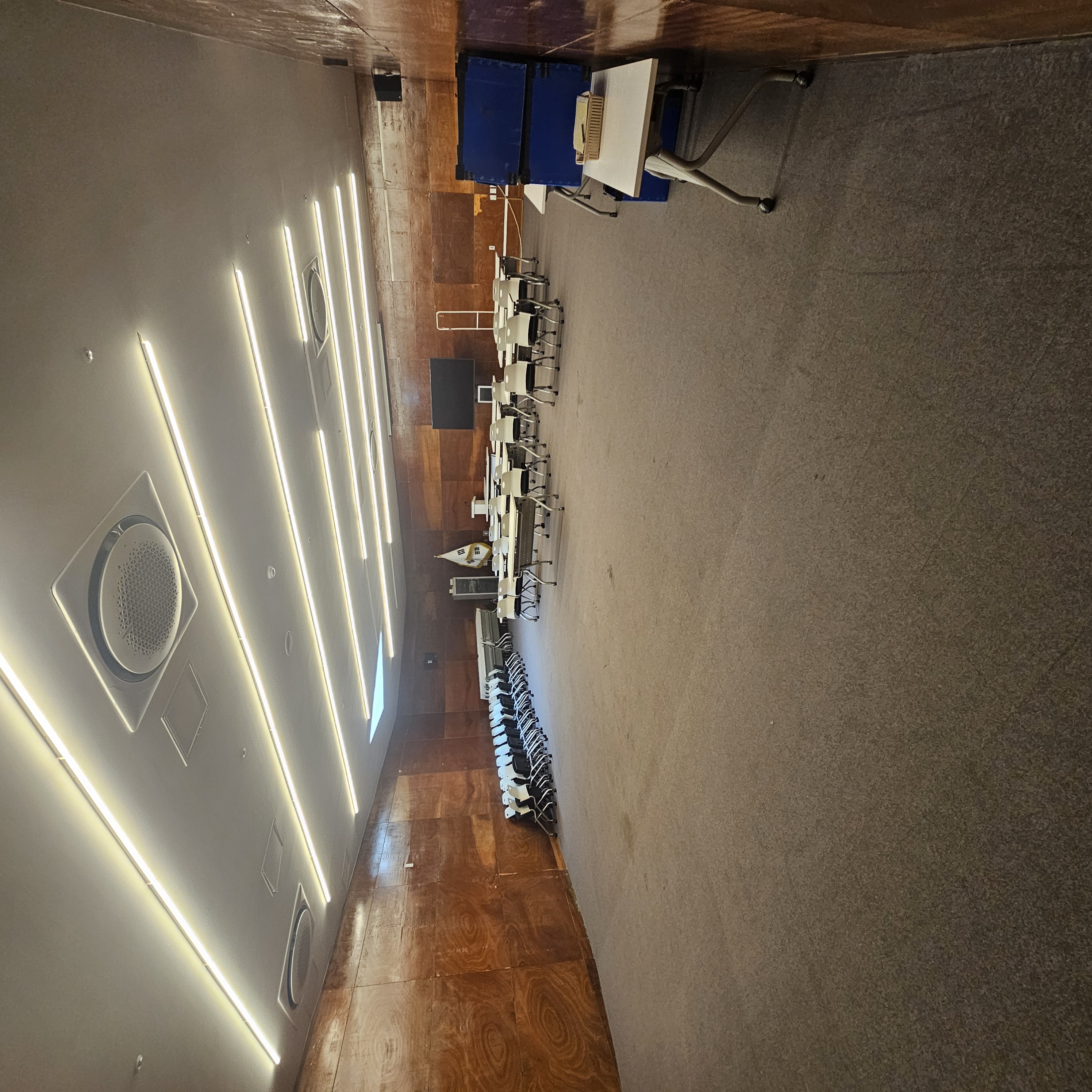 서울시산악문화체험센터(강의실 필히유선상담)  070-4190-8861