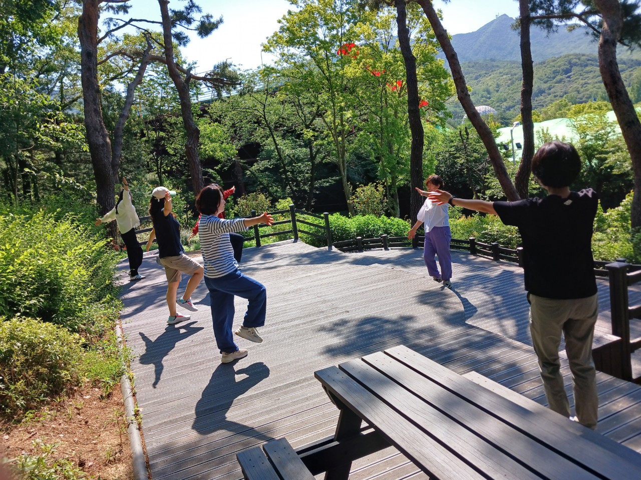 〔치유의 숲길〕서울대공원  산림치유센터, 2025.10~11월 활력드림(단체용, 유료)