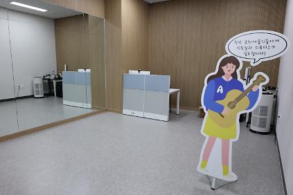 124서울청년센터 관악 신림동쓰리룸 [멀티콘텐츠룸(미디어실)] 2026 사진
