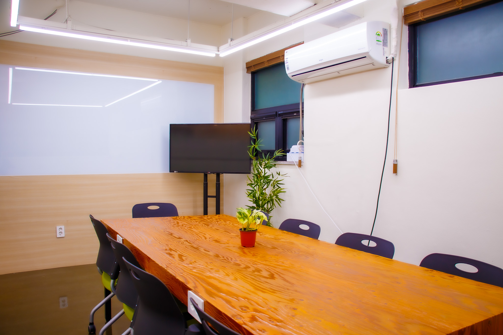 서울청년센터 금천 청춘삘딩[독산점 세미나실]