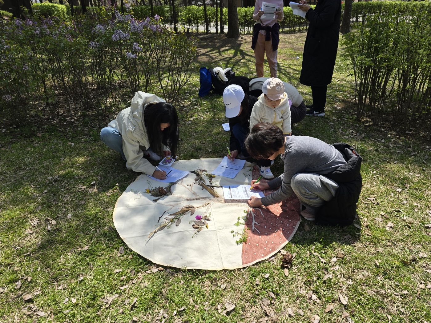 꽃과 나무의 비밀 (가족숲체험)