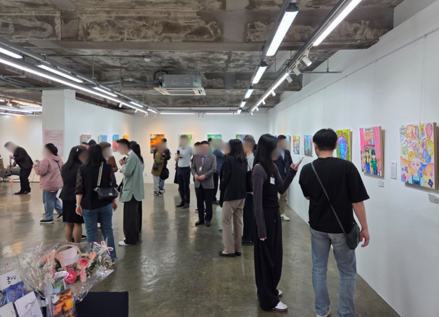 레드로드예술실험센터 (전시실)