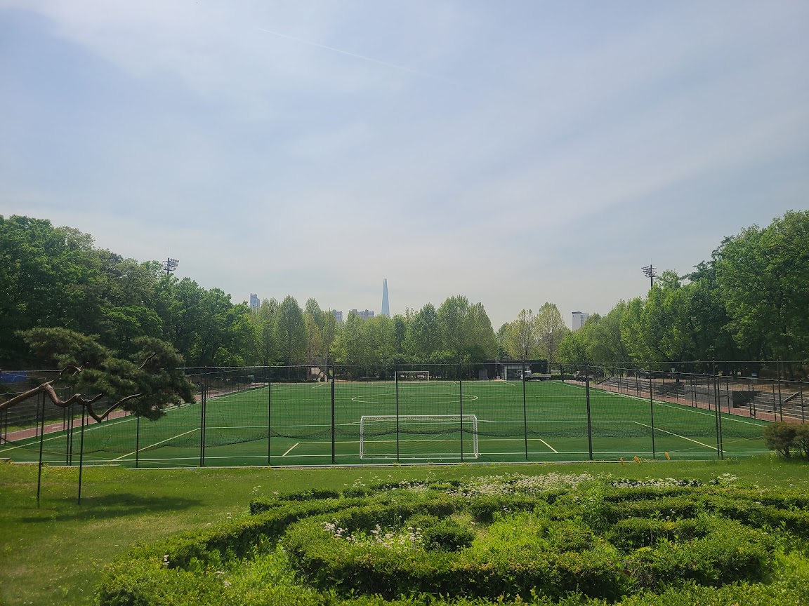 서울어린이대공원 인조잔디축구장 9월 토&middot;일&middot;공휴일(주간)